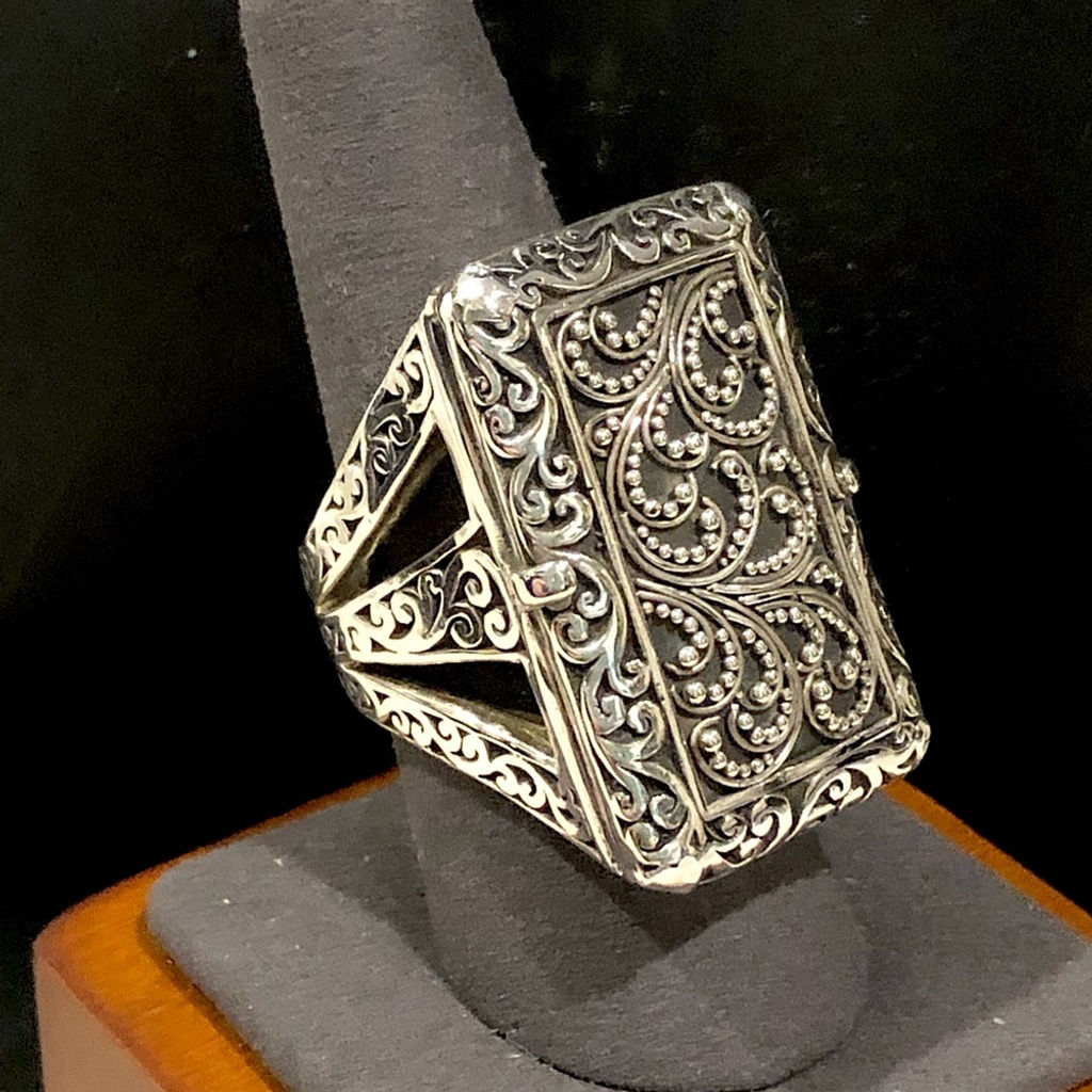 Lois Hill Sterling Silver Cigar Band Ring With Granulated Accents Split Shank